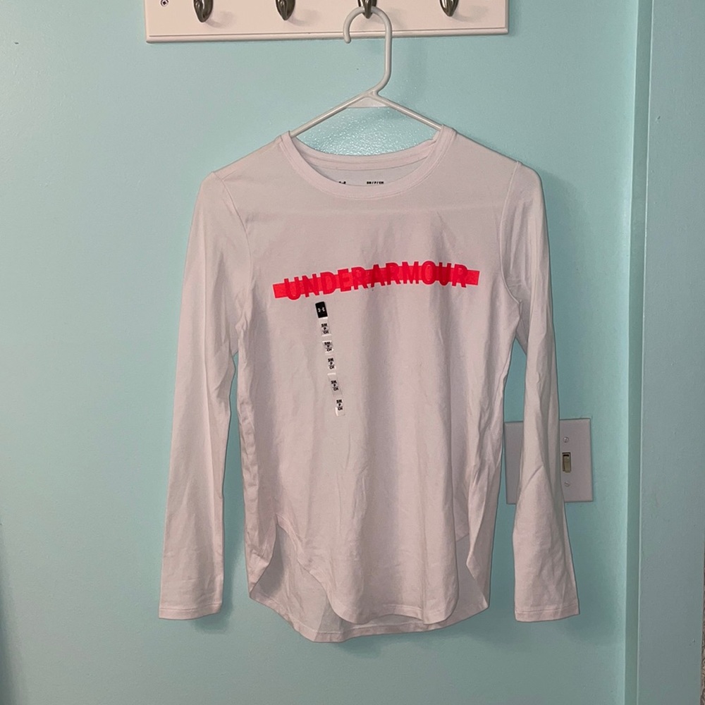 Long sleeve UA Heat Gear loose fit shirt